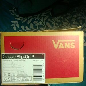 Classic slip-on Vans ( suede/Fur ) True white/Pink